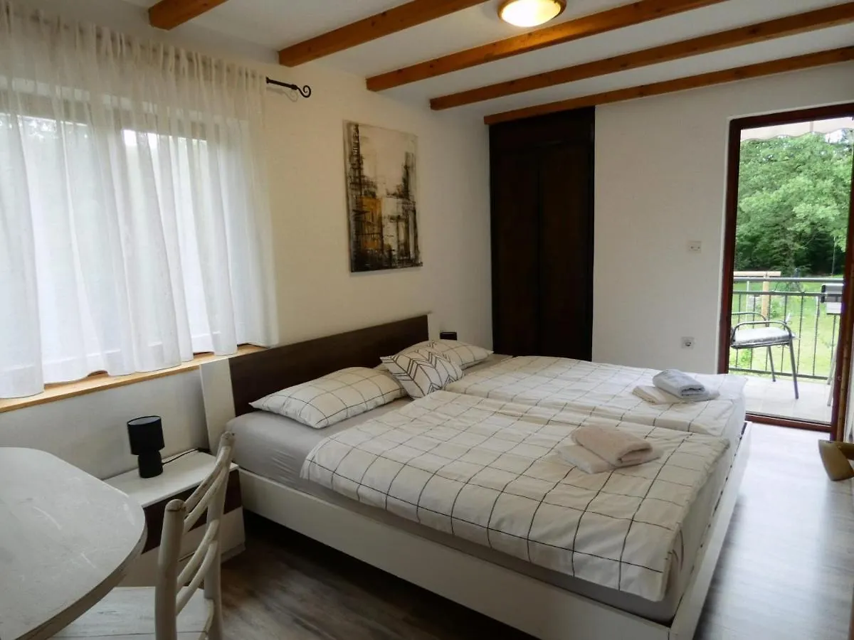 Villa Lipa With Pool Grizane-Belgrad Holiday home