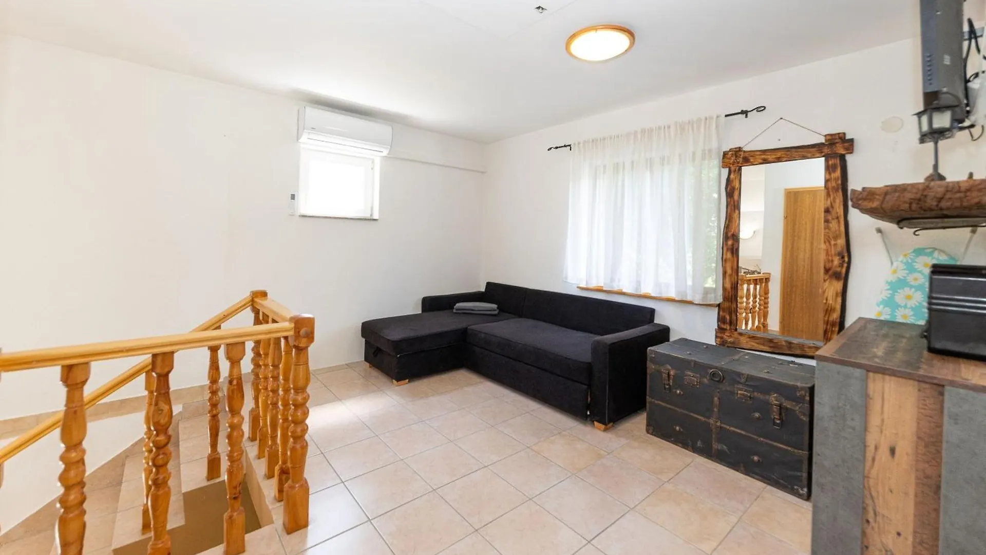 Holiday home Villa Lipa With Pool Grizane-Belgrad