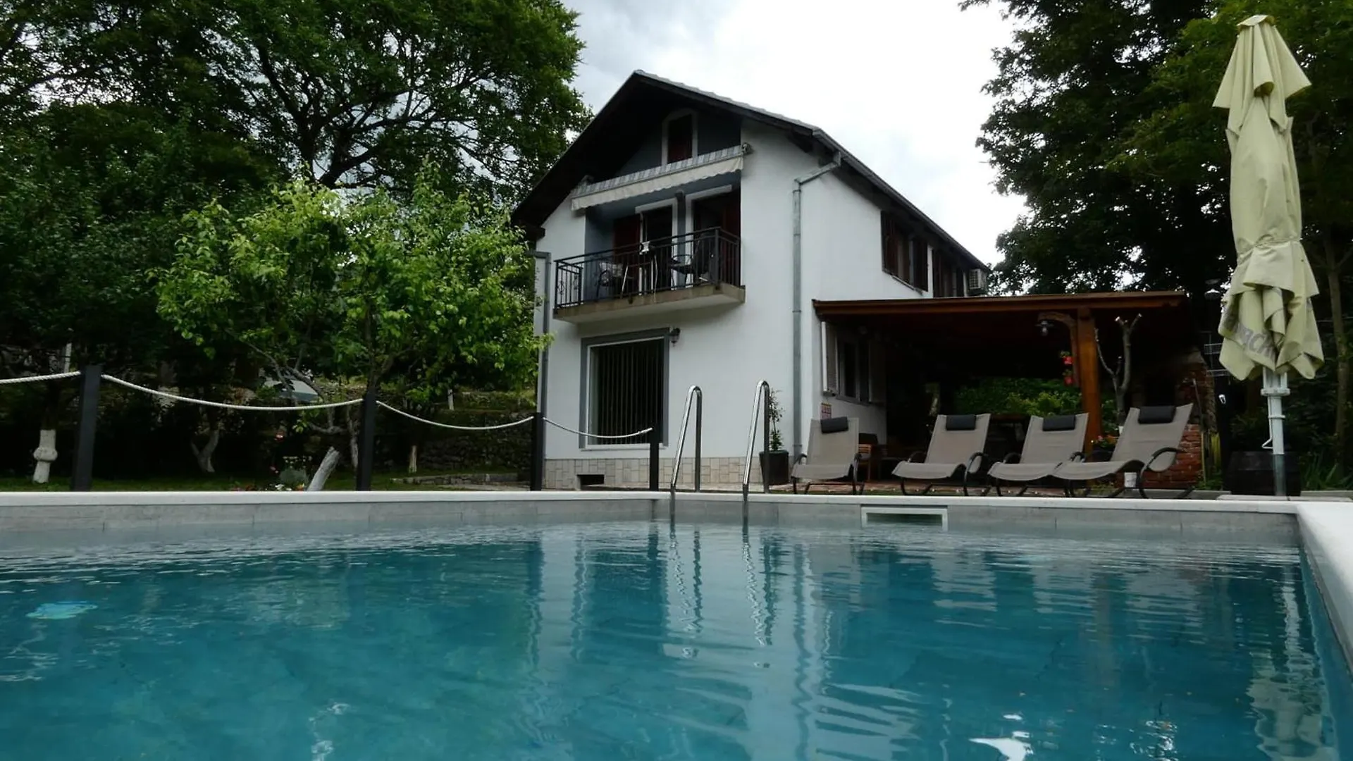Villa Lipa With Pool Grizane-Belgrad 0*,
